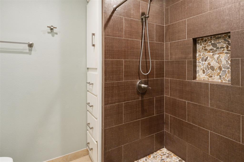 La Fontaine Condo - Residential