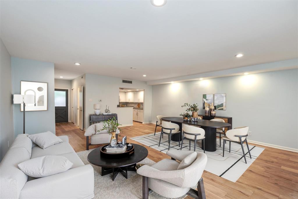 La Fontaine Condo - Residential