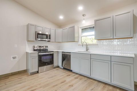 Tiny photo for 265 Dill Road, Weatherford, TX 76085 (MLS # 21101529)