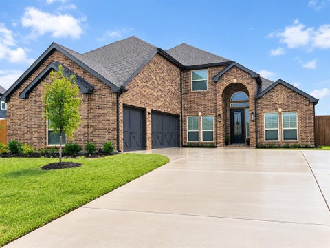 Photo of 1801 Hidden Creek Drive, Midlothian, TX 76065 (MLS # 21403109)