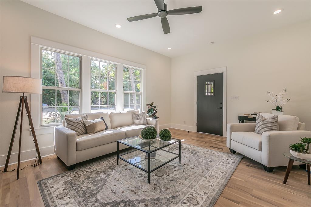 1140 Cedar Hill Avenue