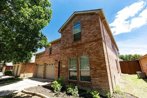 2408 Eisenhower McKinney TX 75071