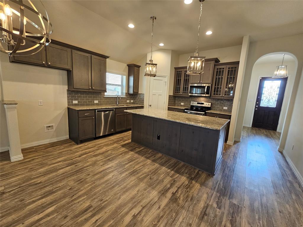 Red Eagle Place - Residential Lease