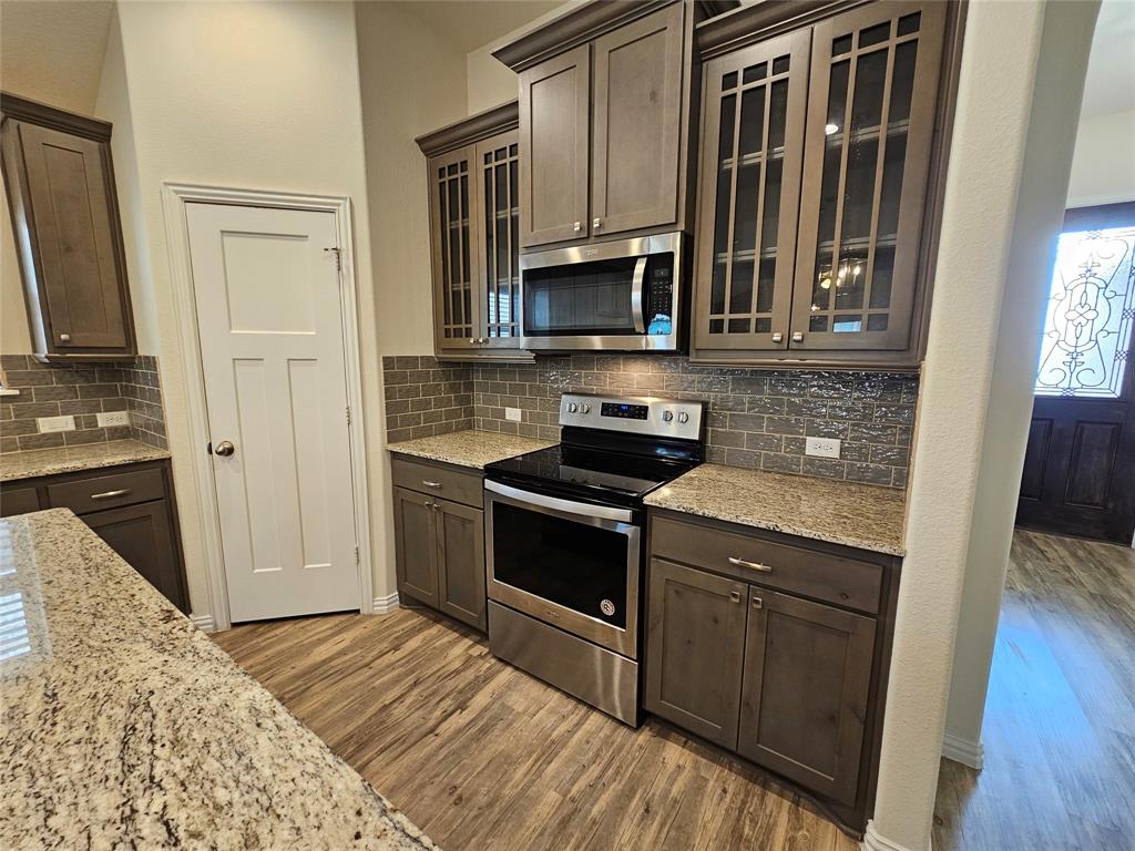 Red Eagle Place - Residential Lease