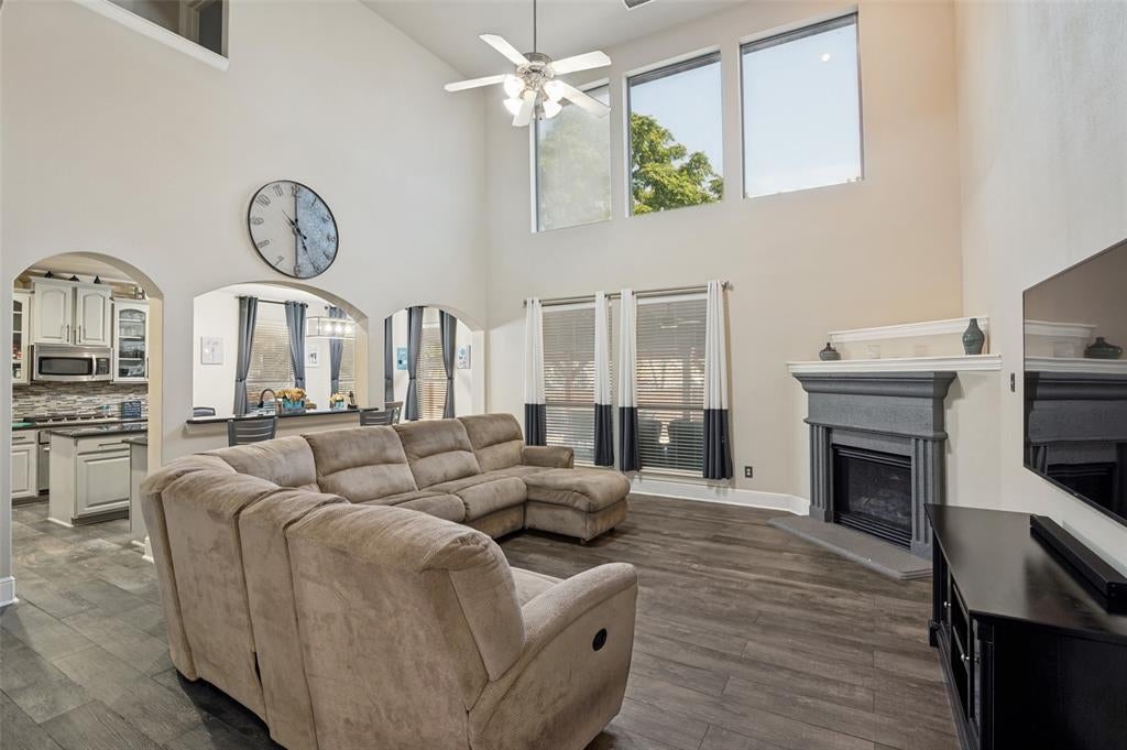 1633 Turtle Point Drive
