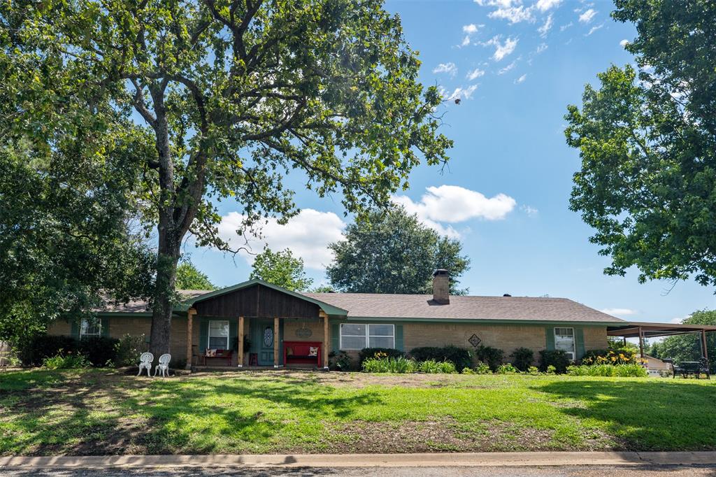 Colonial Acres - Residential