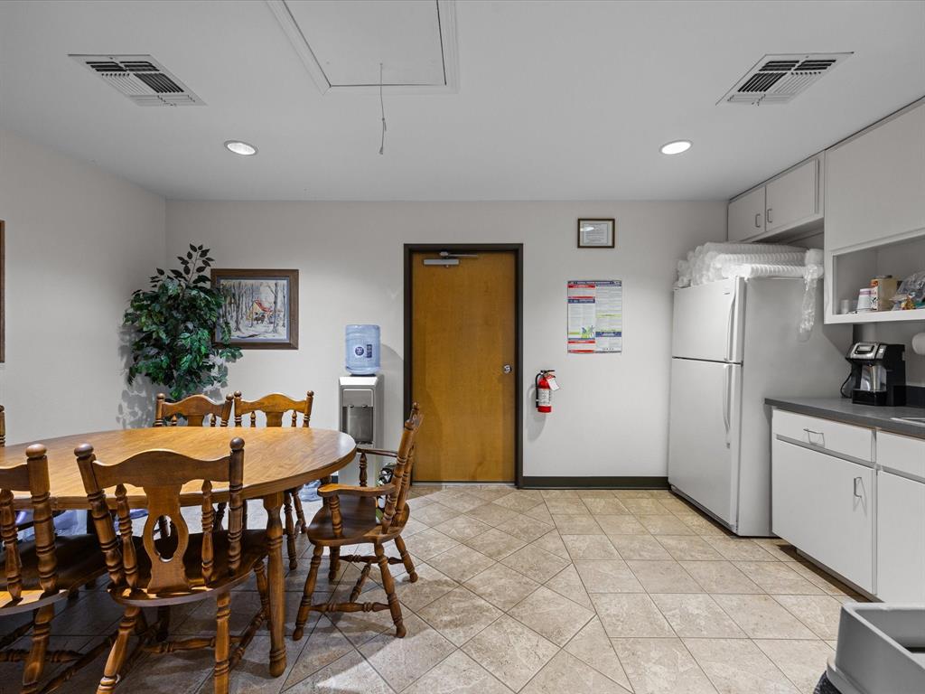 Ridgecrest Add - Commercial Lease