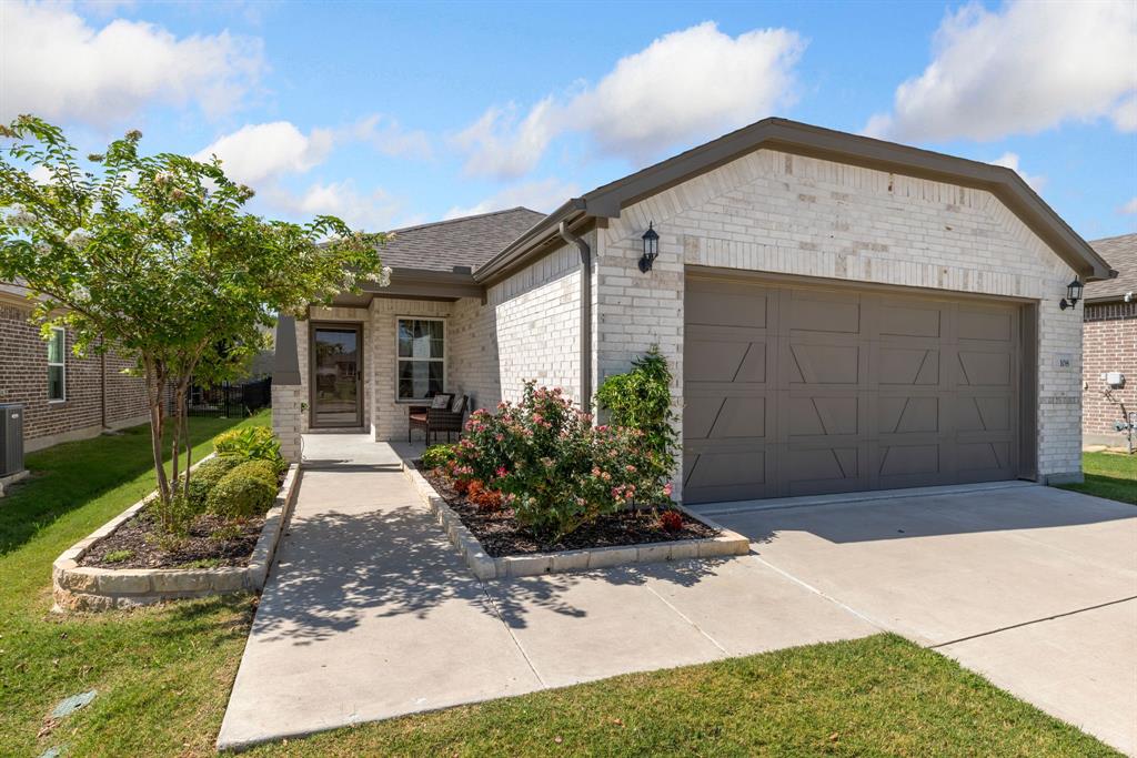 108 Sleepy Willow Lane