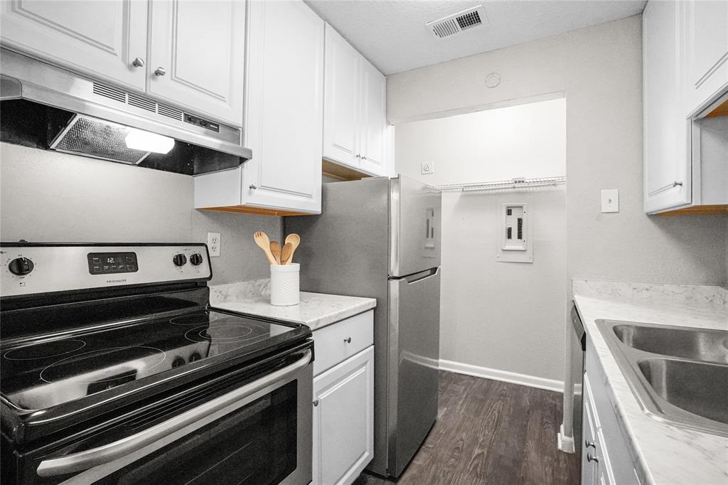 Gastonian Condo - Residential