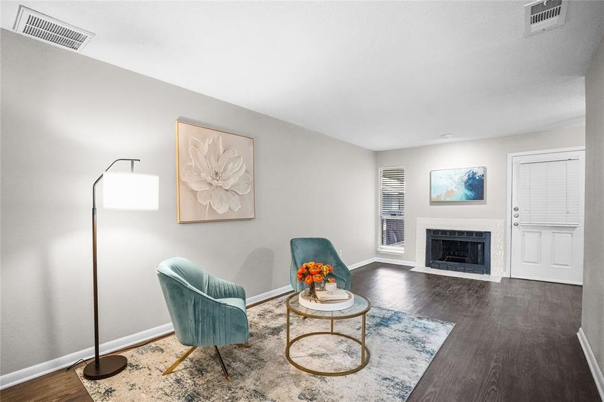 Positioned in the heart of East Dallas, this beautifully updated 1-bedroom, 1-bath condo offers the perfect blend of modern finishes and city-centered living. Located on the third floor with no one above, it provides a quiet retreat while keeping you connected to everything that makes Dallas dynamic.
Inside, the home has been thoughtfully renovated with a fresh, contemporary feel, featuring new paint, updated tile shower, and an updated kitchen complete with new cabinetry. The absence of popcorn ceilings enhances the clean lines and elevated aesthetic throughout the space, creating a light, open environment that feels both polished and inviting.
Beyond the interior, the location is where this property truly shines. Just minutes from Downtown Dallas, Lower Greenville, and Baylor Medical Center, this condo places you in the middle of one of the city’s most vibrant corridors. Whether your days are spent in the office, at the hospital, or working remotely from your favorite neighborhood coffee shop, everything you need is within easy reach.
East Dallas offers a lifestyle that’s hard to replicate, tree-lined streets, locally loved restaurants, live music, and a sense of character that feels both established and energetic. For the professional who values convenience without sacrificing culture, this is an ideal home base. Commute times shrink, social options expand, and the city becomes an extension of your living space.
Whether you’re starting your day with a quick drive into downtown or ending it with dinner on Lower Greenville, this condo supports a lifestyle that’s efficient, connected, and full of opportunity.