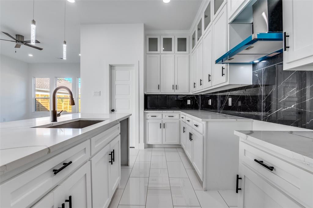 Sunset Crest - Residential