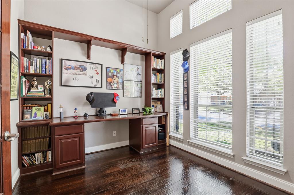 2451 Beachview Drive