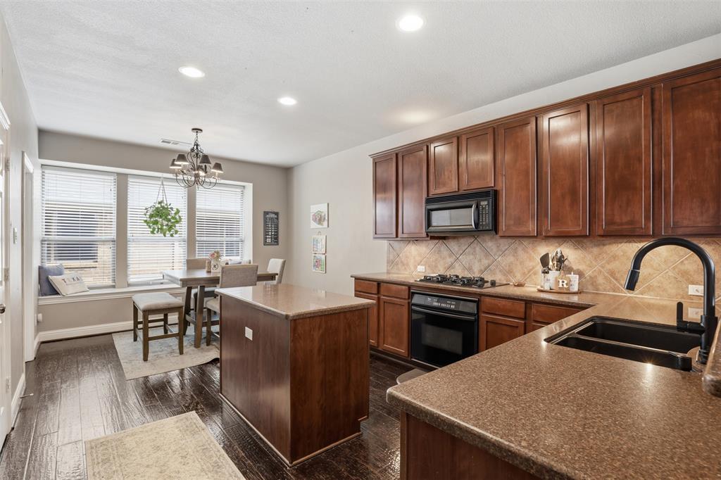 2451 Beachview Drive