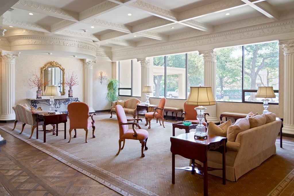 Athena Condo - Residential