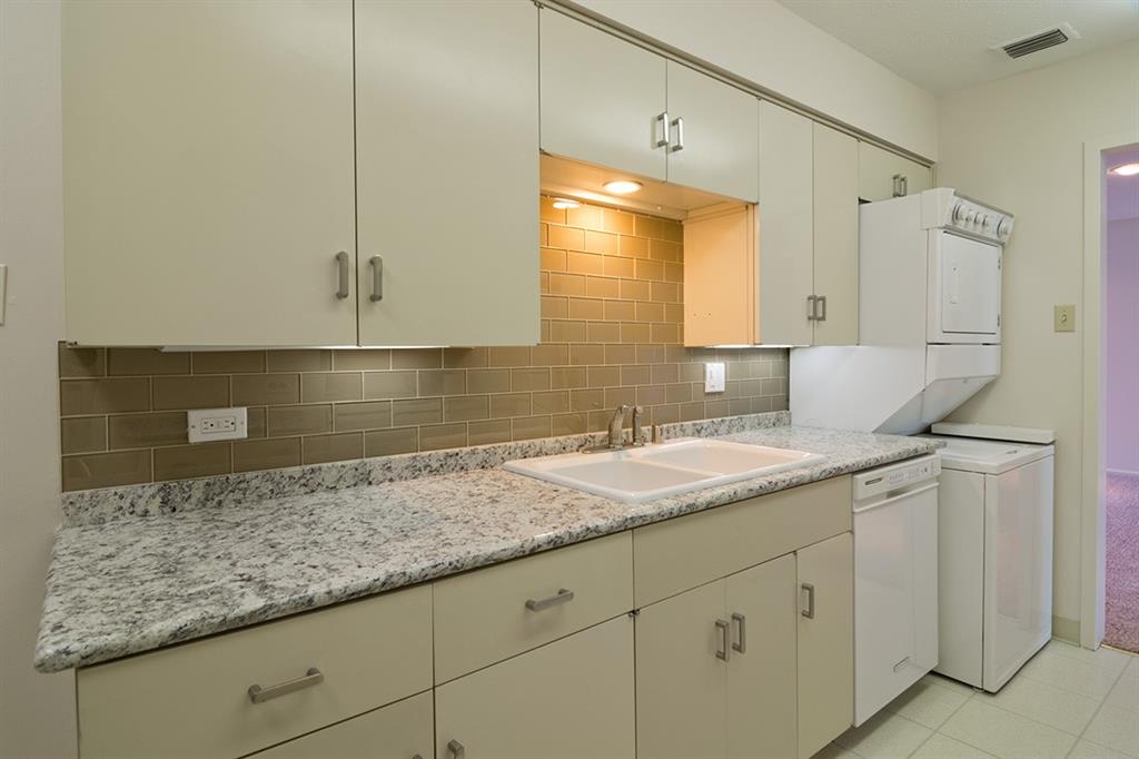 Athena Condo - Residential