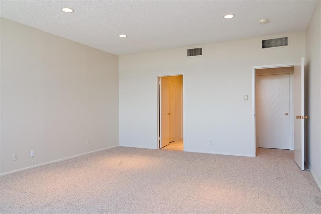 Athena Condo - Residential