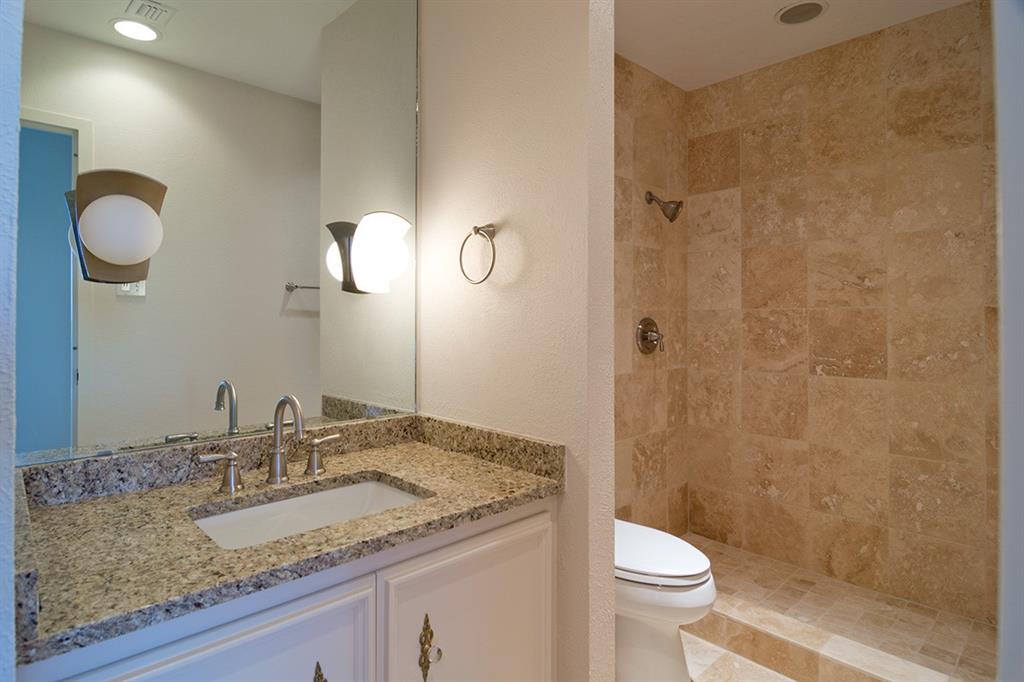 Athena Condo - Residential