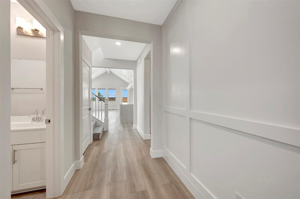 3512 River Creek Trail
