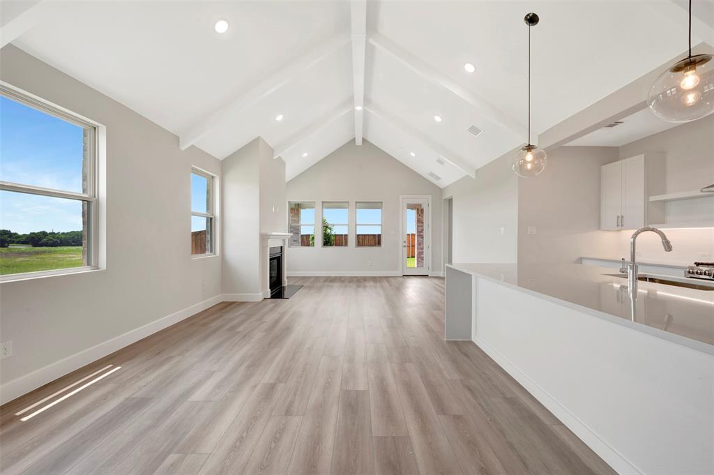 3512 River Creek Trail