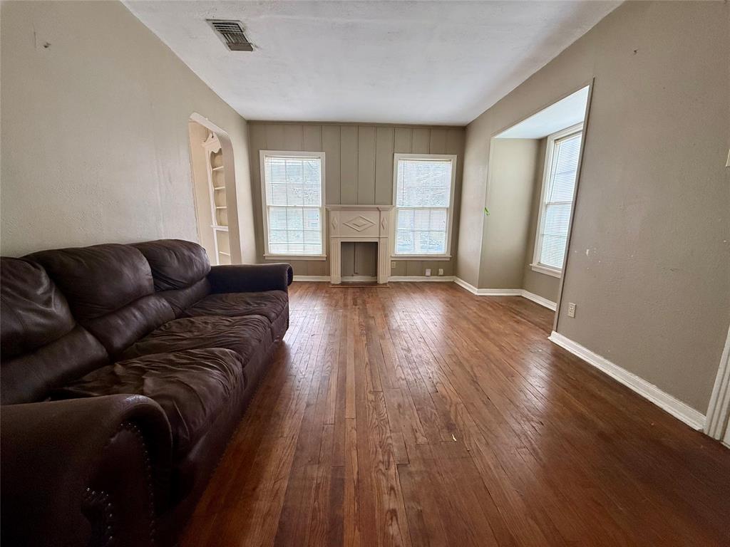 Frisco Railroad Add - Residential