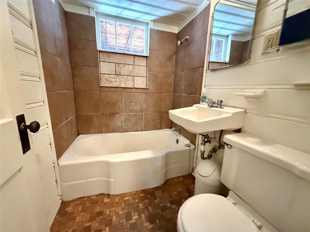 Frisco Railroad Add - Residential