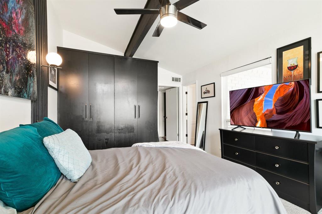 Los Nogales Condo - Residential