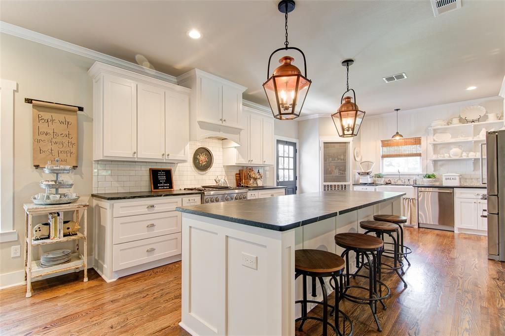 Bush Garland Add - Residential