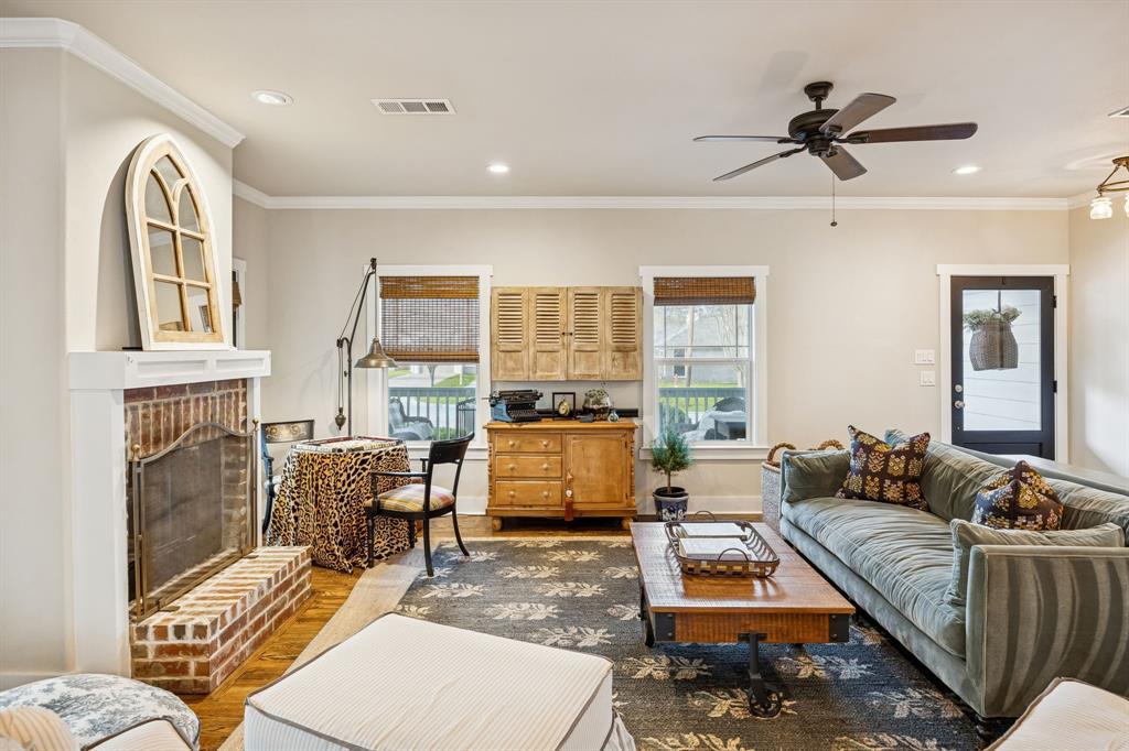 Bush Garland Add - Residential