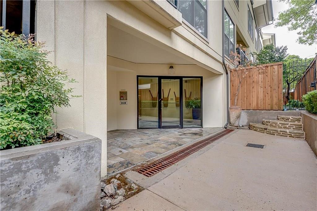 Avanti On Avondale Condo - Residential