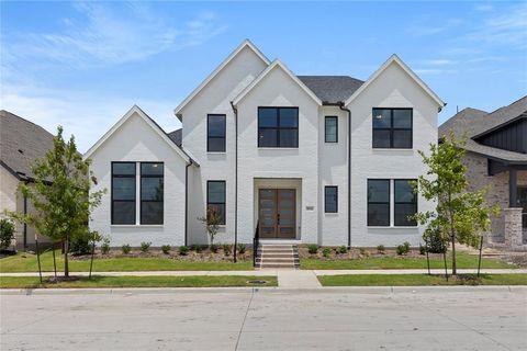 9721 Dahlia Boulevard Mesquite TX 75126