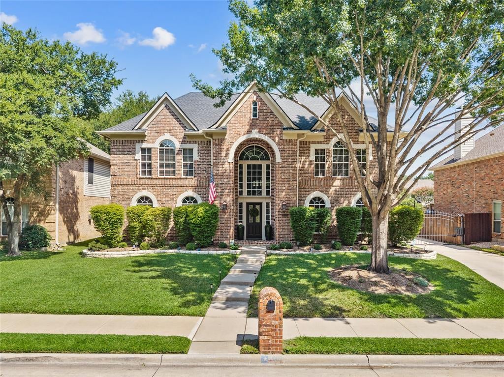 1607 Forest Bend Lane