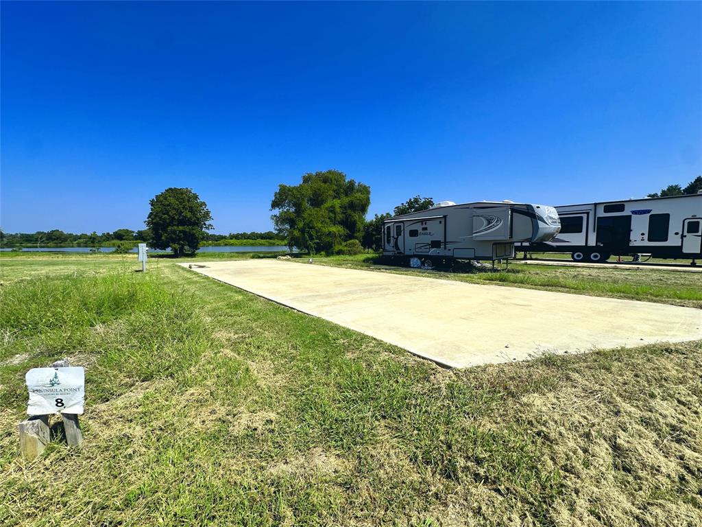 Peninsula Point - Land