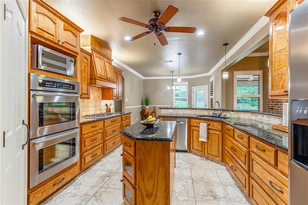 136 Oakwood Court