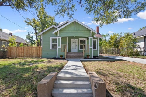 Photo of 1304 N 22nd Street, Waco, TX 76707 (MLS # 21419492)