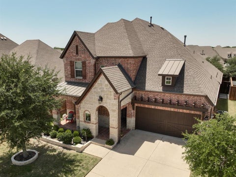 Photo of 4979 Stornoway Drive, Flower Mound, TX 75028 (MLS # 21356825)