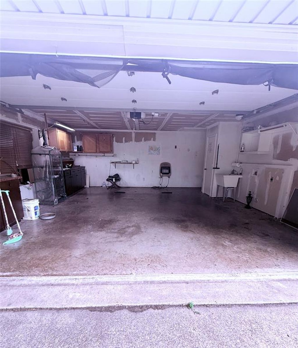 Photo of 202 Castleridge Drive, Red Oak, TX 75154 (MLS # 21248803)