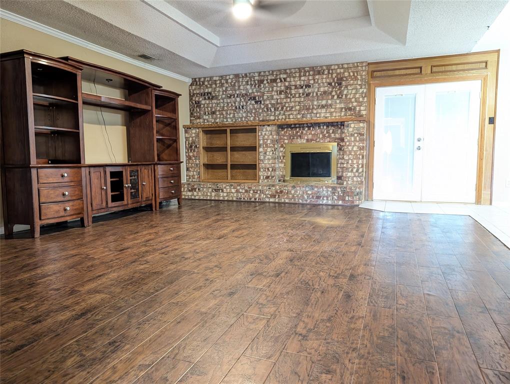1111 Oak Timber Drive