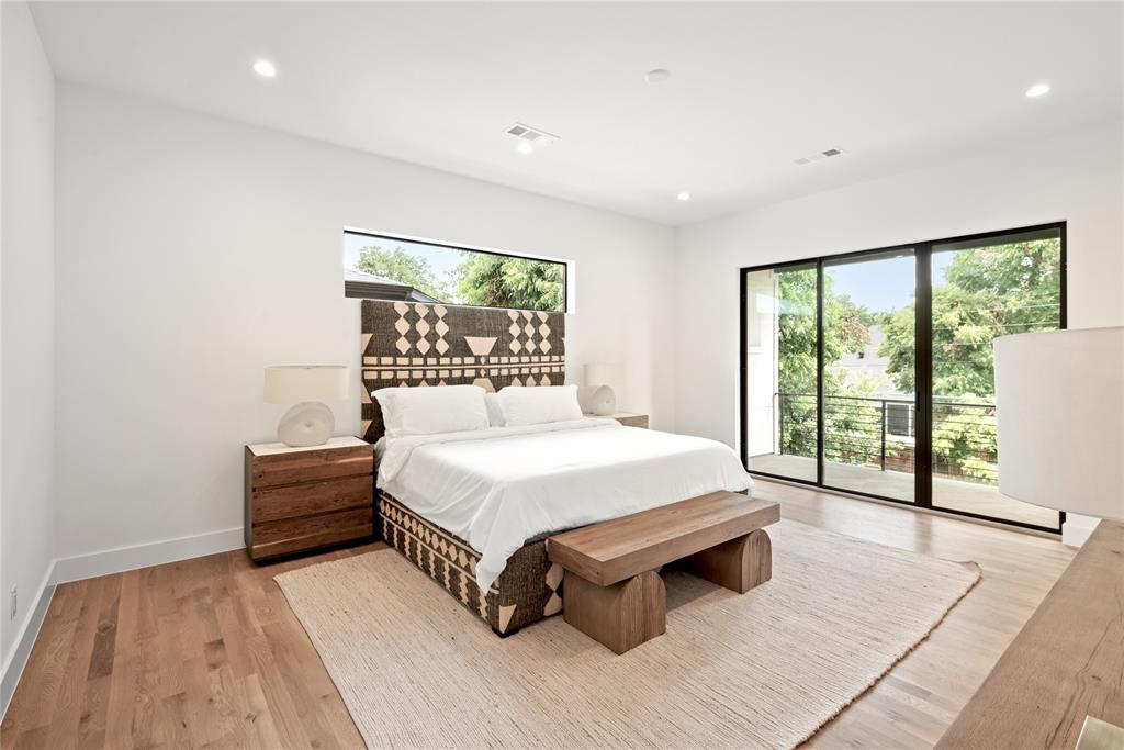 WILSHIRE PARK - Residential