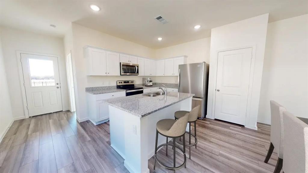 2103 Meadow Park Drive