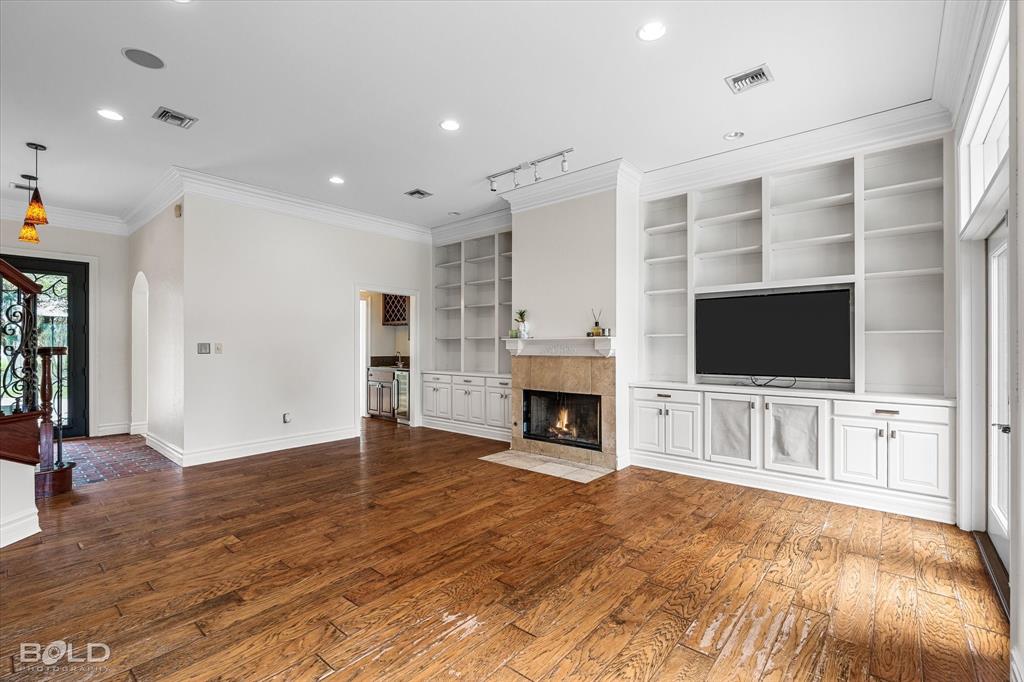 Southern Trace - Residential