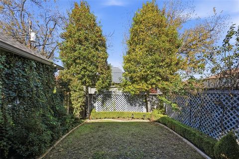 Tiny photo for 4062 Bunting Avenue, Fort Worth, TX 76107 (MLS # 21129324)