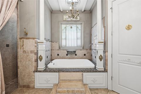 Tiny photo for 4062 Bunting Avenue, Fort Worth, TX 76107 (MLS # 21129324)