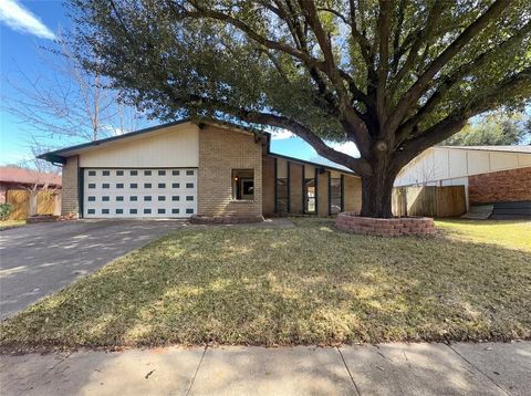 2623 Crestmoor Court Arlington TX 76016