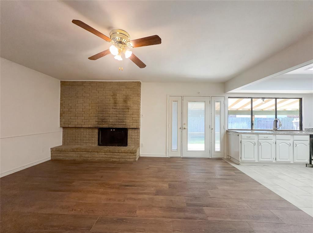 2623 Crestmoor Court