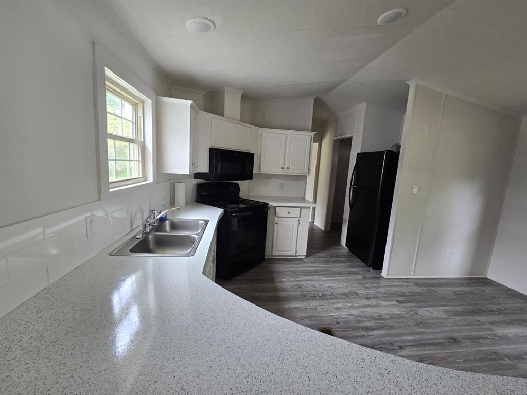 R E Kyle Surv Abs #453 - Residential