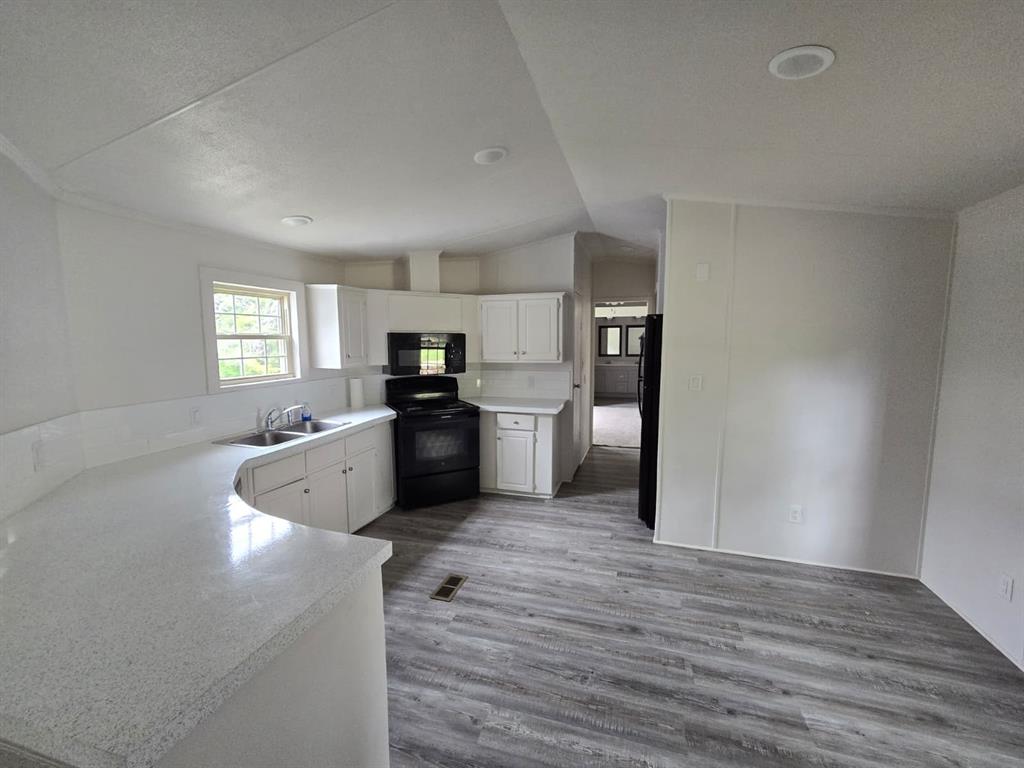 R E Kyle Surv Abs #453 - Residential