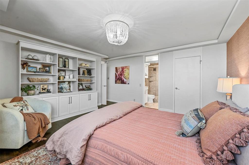 Twenty 1 Turtle Crk - Residential