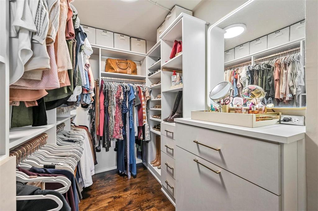 Twenty 1 Turtle Crk - Residential