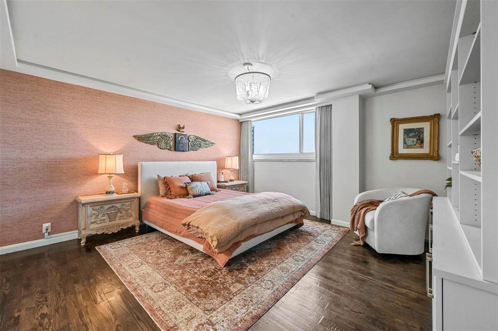 Twenty 1 Turtle Crk - Residential