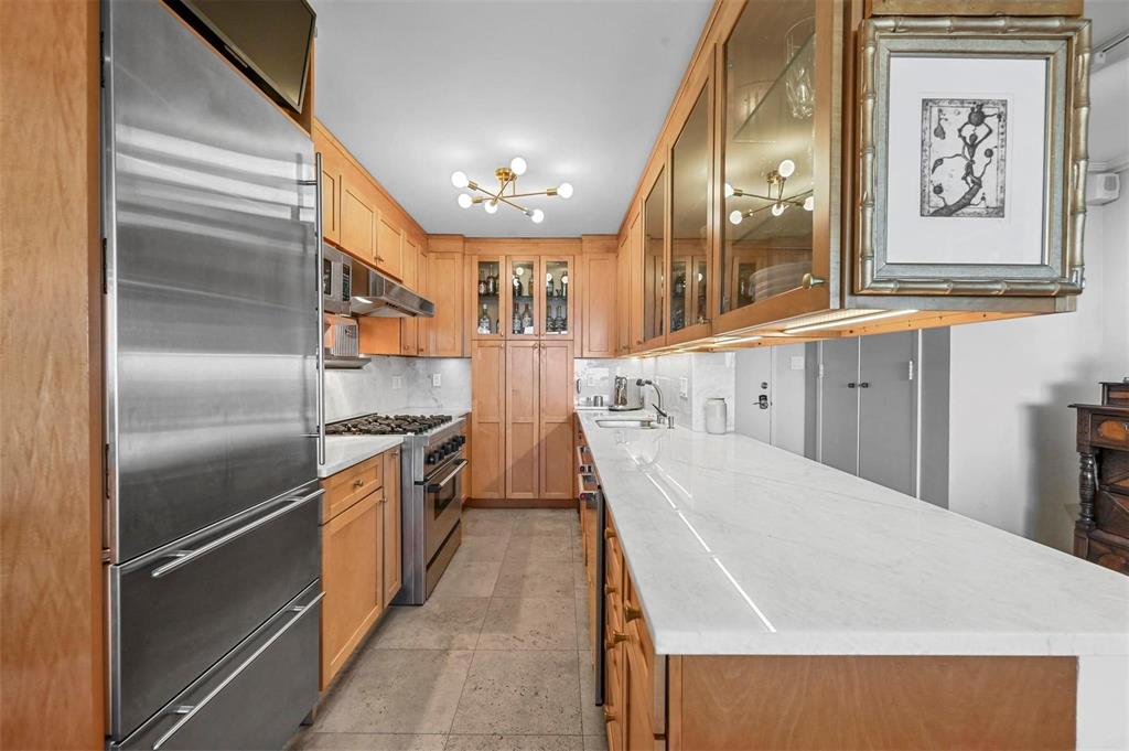 Twenty 1 Turtle Crk - Residential